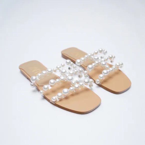 ZARA FLAT VINYL PEARL BEAD SANDALS Size 38 or 7.5